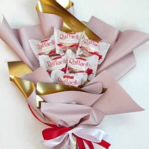 Букет-комплімент із цукерками Солодка турбота