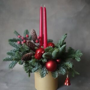 Новорічна композиція з нобілісу Зимове мереживо