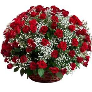 Кошик із трояндою та гіпсофілою Горизонт
